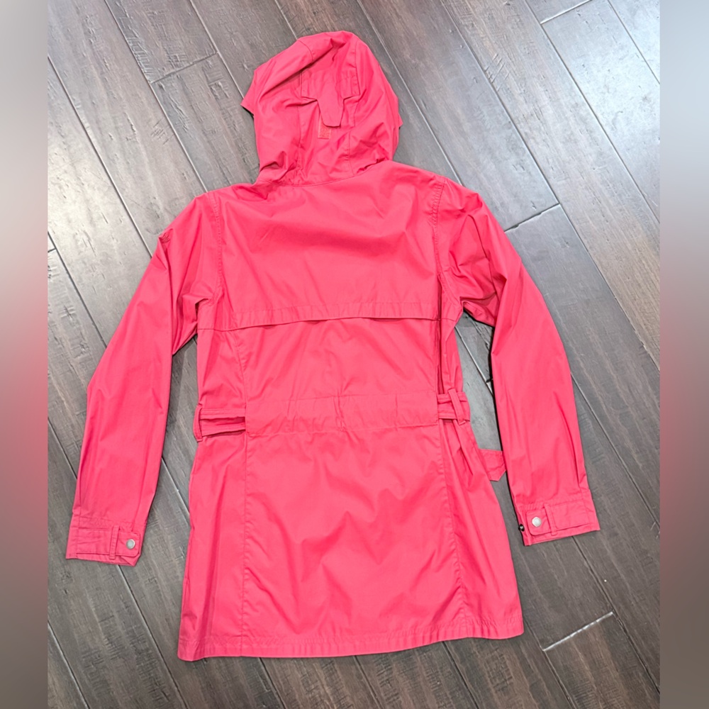Columbia rain coat, red, medium, new - Picture 7 of 8